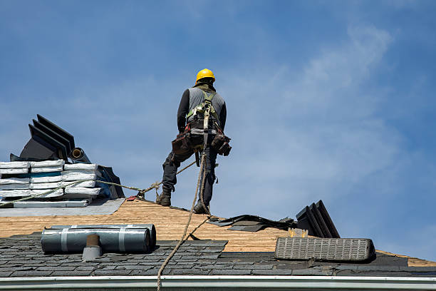 Professional Roof Replacement technician working in Deep Gap, NC